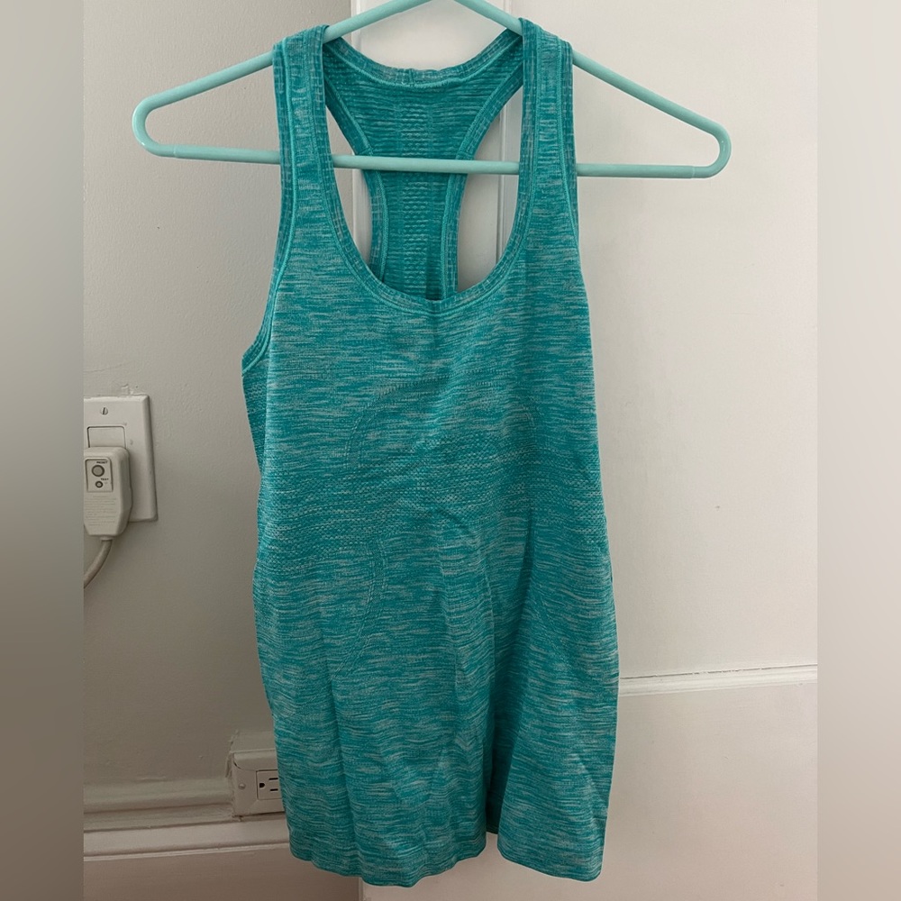 Lululemon Blue/Green Run Swiftly Tank -size 6